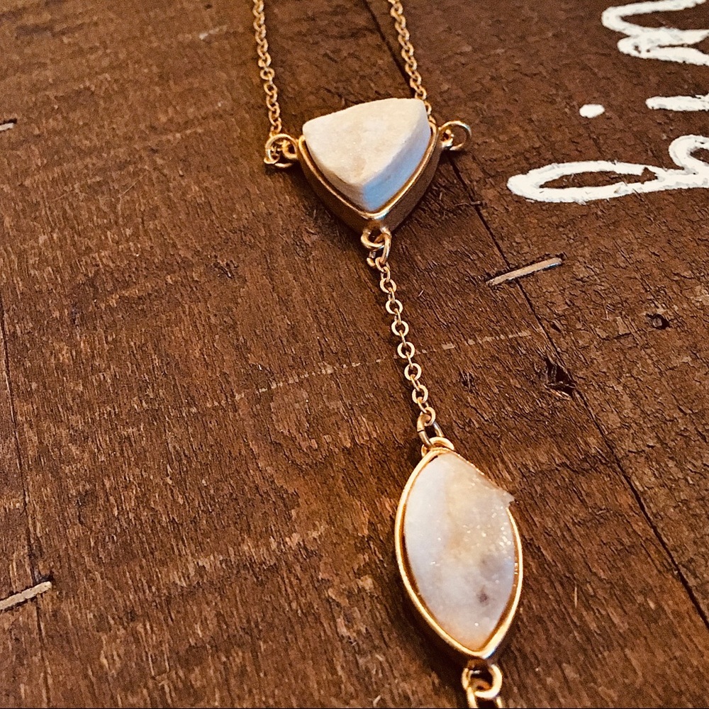 Druzy quartz gold tone drop necklace